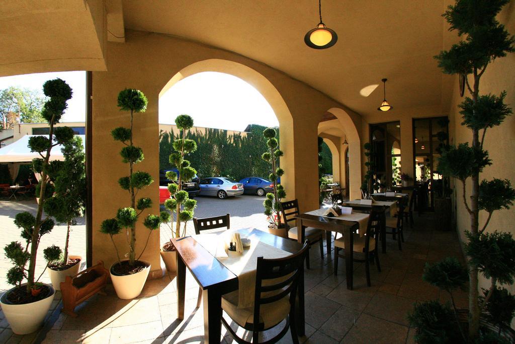Pension Passion Targu Mures Exterior foto